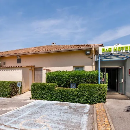Sud Lattes Hotel 2*